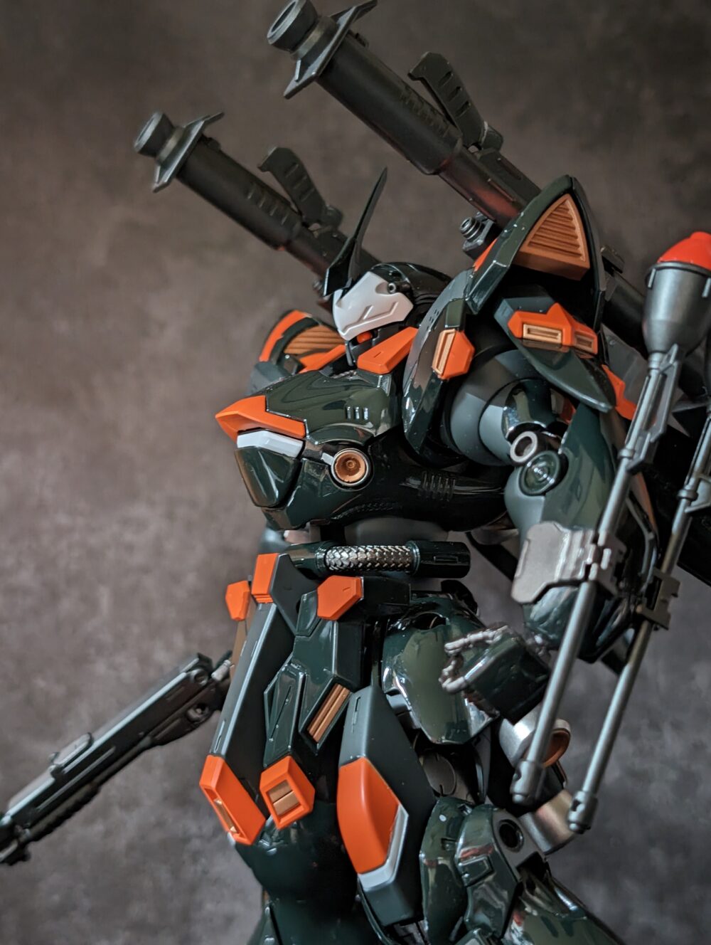 珍しい MG ケンプファー・シュヴェーア 塗装済み完成品ガンプラ 